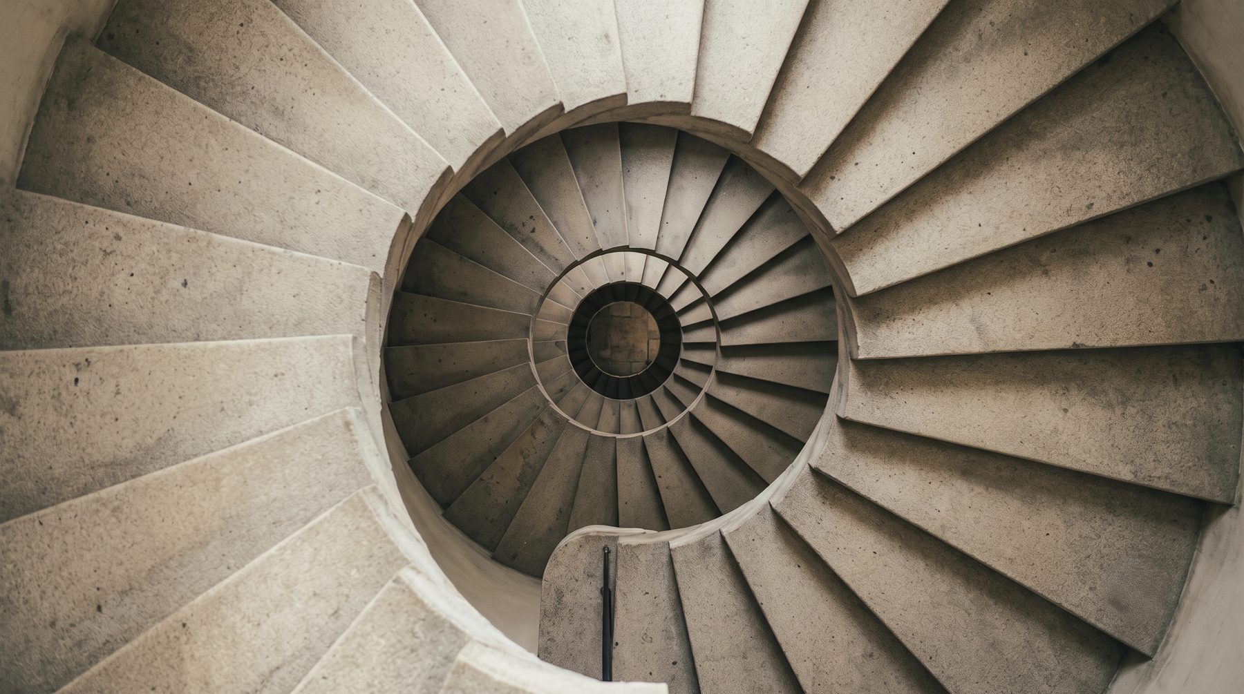 A form that rises without ever being a sphere. Uniformity in every direction is one answer to the problem, and it is not the only one.